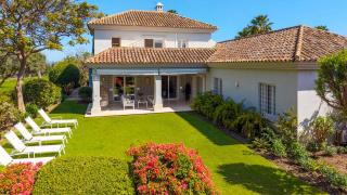 VACATION MARBELLA I Guadalmina Golf Front Villa, Private Pool, Close to the Beach - 5