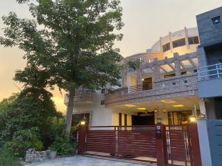 ROYALE VISTA by MIR - Islamabad - 4