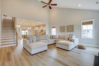 Spacious Home with Screened Patio in Wilmington! - Wilmington - 1