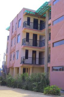 Golden Suites Hotel - Entebbe - 8