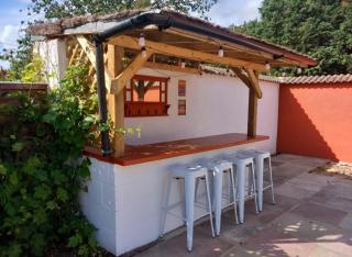 The Lodge - luxurious country stay with Hot tub, Games room and Gym - Canterbury - 6