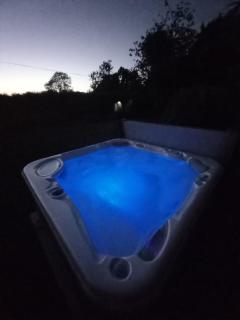 The Lodge - luxurious country stay with Hot tub, Games room and Gym - Canterbury - 8