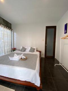 baan in kan homestay&cafe kanchanaburi city - 6