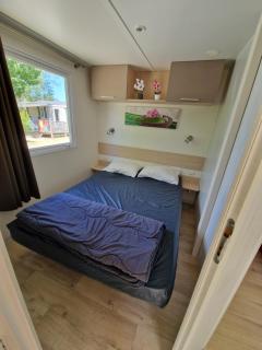 Mobil home en Provence - Camping 4 étoiles- 2 chambres -4 à 6 pers-clim-terrasse-TV - Cadenet - 1