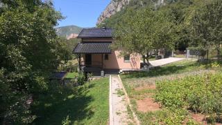 The best Riverfront house - 1