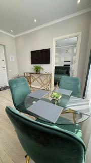 Luxury Emerald Apartments - Irpin - 8