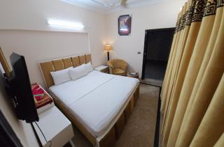 Frank-inn Guest House Islamabad - 6