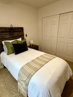 Lovely Provo Oasis - 7