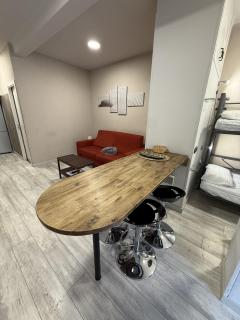 TEC by CONFORT - Pas de la Casa - 1