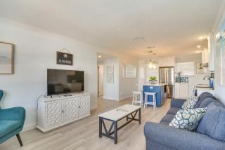 Steps to St Pete Beach Condo with Pool Access - 0
