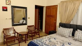 Royal one cottage - Islamabad - 1