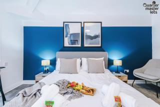 2 Bedroom Top Floor Apartment that Sleeps 4 - Birkenhead - 7