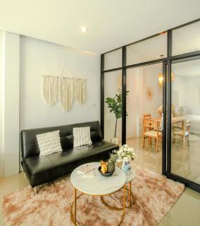 Sala Loft - Spacious King Bed - 4K SmartTV - 2