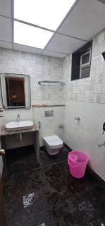 Hotel Vaishno Regal - 8
