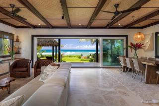 Hale Holawa Mana-Oceanfront Sunset Beach - 0