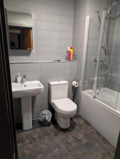 Apartment in Manchester City Centre - 8