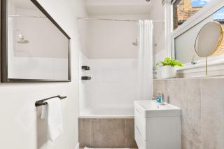 Peaceful 1BR Flat in Quiet Mews, Zone 2 - Londra - 2