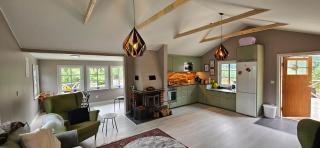 Dream cottage 20 min from Stockholm, by forest & lake - Huddinge - 0