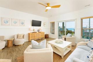 Ocean-View Pet-Friendly Beach Access Retreat - 1