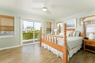 Ocean-View Pet-Friendly Beach Access Retreat - 7