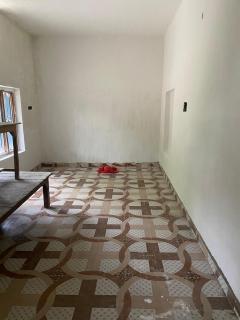 Himanshu - - 4