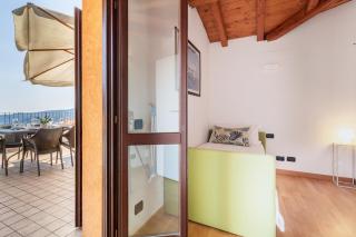 Din Don House - 5