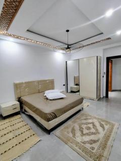 Charming and modern 3-Bedroom Apartment - 2