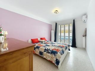 Cozy Apartment in Antibes - 3