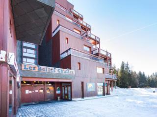 Studio cabine 25m², skis aux pieds, balcon, 4 pers, cuisine équipée - FR-1-346-495 - 2