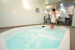 Best Western Plus Columbia River Hotel - 1