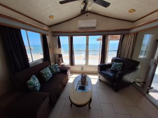 6 &14 Equipped Beach House Seaside Hotel - 7