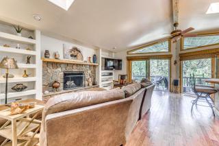 Rustic Retreat with Large Deck in Ruidoso! - 0