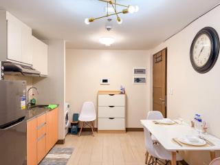 Studio in Makati with Swimming Pool and Gym - Manila - 9