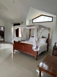 Nature and pool Lodge - Takaungu - 4