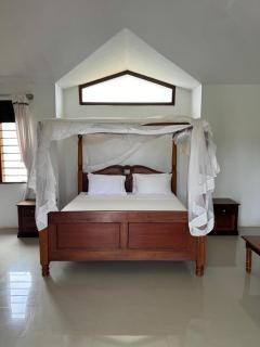 Nature and pool Lodge - Takaungu - 1