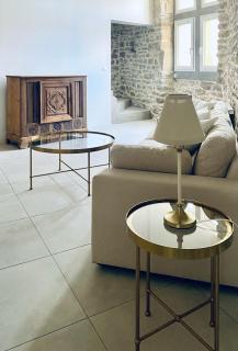 Le Bastion, 15 guests, 5 suites, 5 baths, AC - 8