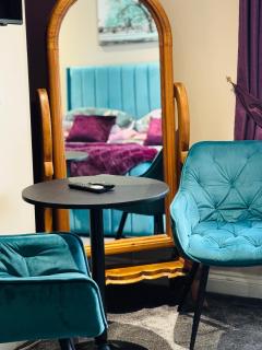 Super King, Close to Beach, Shops, Train, Shared Bathroom - St. Leonards - 3