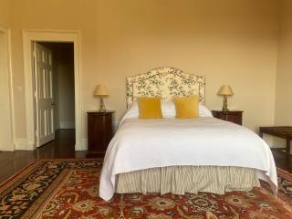 Marble Hill House - - 6
