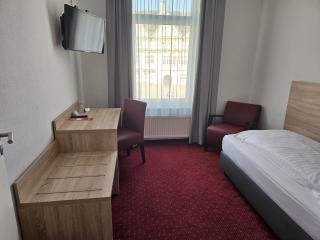 Hotel Deutsches Haus - 4