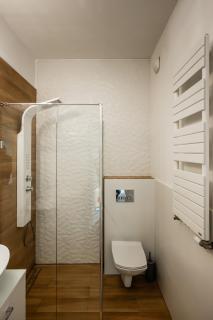 By The River Apartment - 2min to Market Square - Breslau - 3