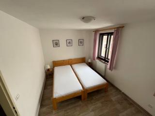 Chalupa u Lávky Apartmán se dvěma oddělenými pokoji - Lásenice - 2
