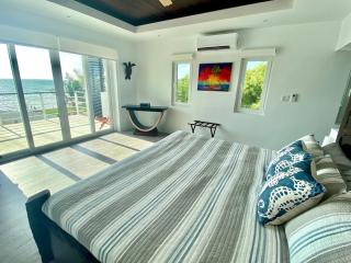 You can best catch the sunset on the west side of Ambergris Caye - San Pedro - 3