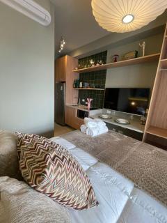 Cris Vaz Home - 1