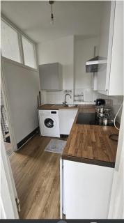 The Hilltop Flat near to central - 4