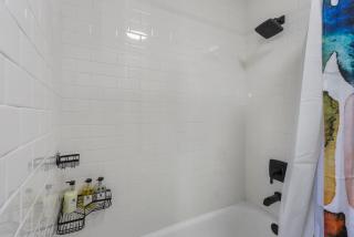 Castleview Retreat 4BR Comfort Near Med Center & NRG - 7