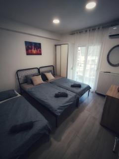 Iris Suite 3 - 6