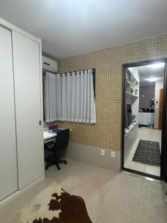 Asa Norte 704 - 2 Suítes com Garagem para 2 carros - 1