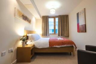 Bristol Serviced Stay for Pros - 2