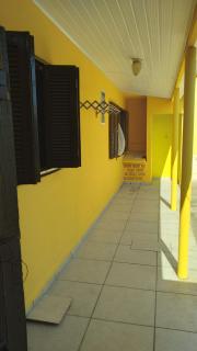 CASA COM 3 QUARTOS, SENDO 1 QUARTO Suite - 9