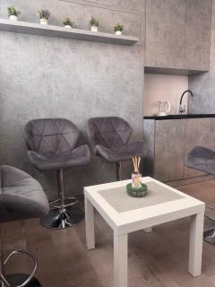 Amber Lux Studio - Airport - 5